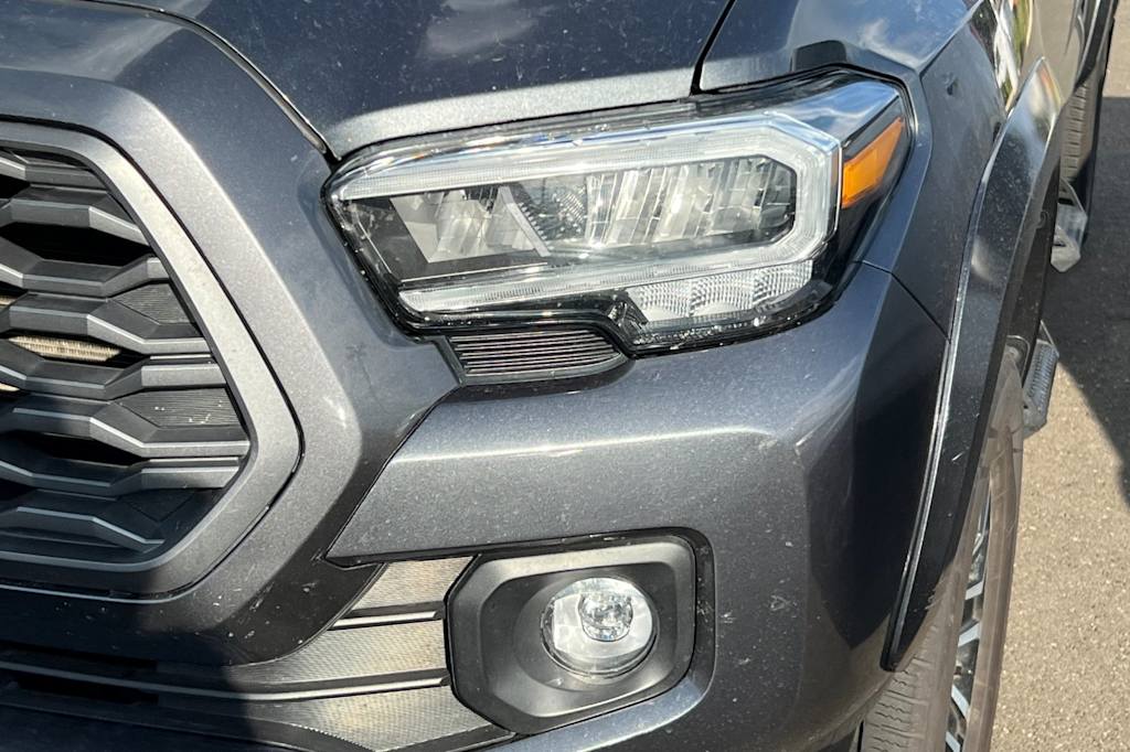 Thumbnail: 2023 Toyota Tacoma - 13