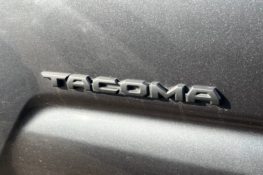 Thumbnail: 2023 Toyota Tacoma - 22