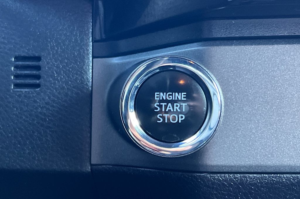 Thumbnail: 2018 Toyota Tacoma - 26