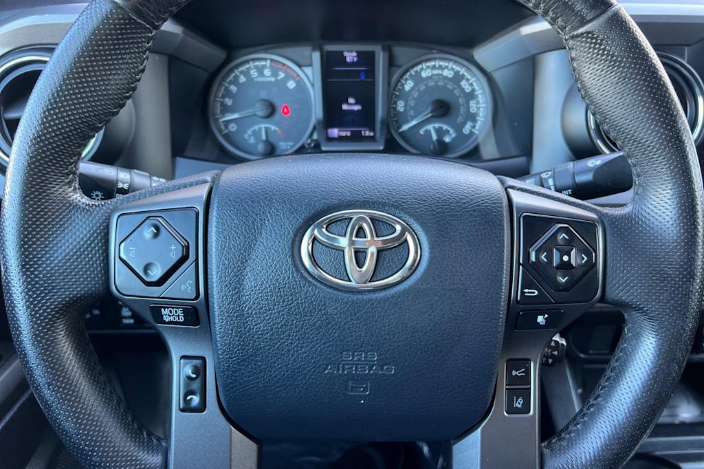 Thumbnail: 2018 Toyota Tacoma - 27