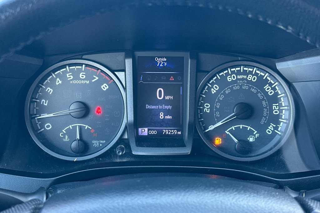 Thumbnail: 2019 Toyota Tacoma - 16