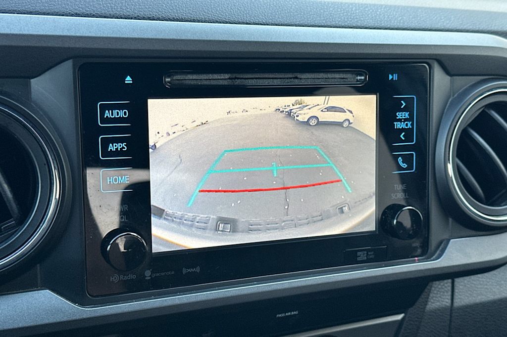 Thumbnail: 2019 Toyota Tacoma - 25