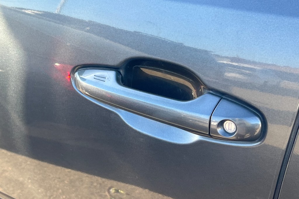 Thumbnail: 2019 Toyota Tacoma - 11