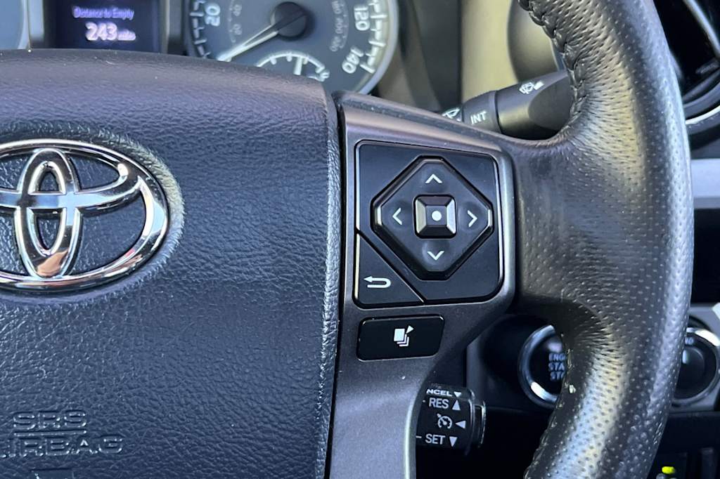 Thumbnail: 2017 Toyota Tacoma - 30