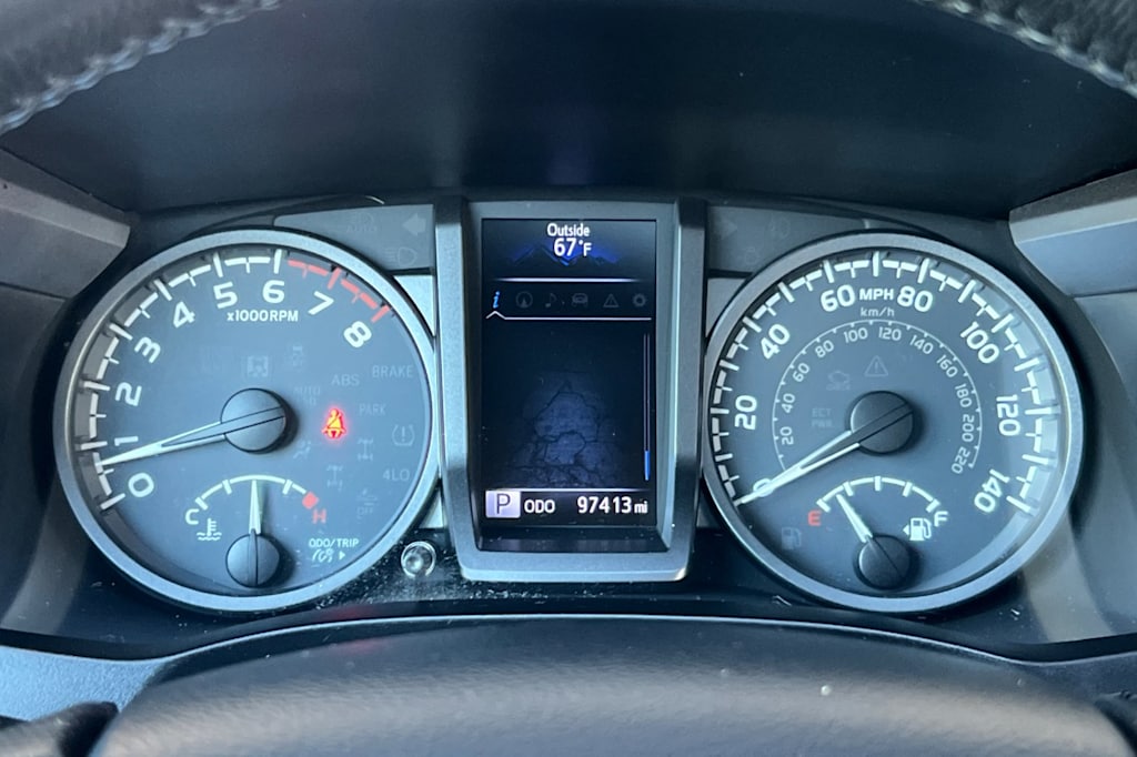 Thumbnail: 2019 Toyota Tacoma - 15