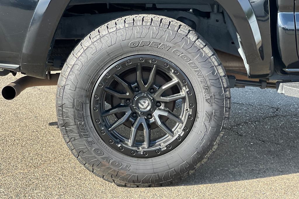 Thumbnail: 2021 Toyota Tacoma - 22