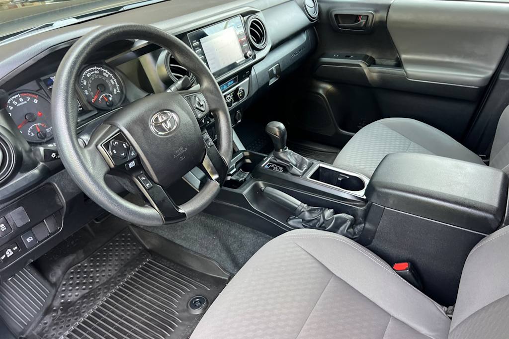Thumbnail: 2022 Toyota Tacoma - 9