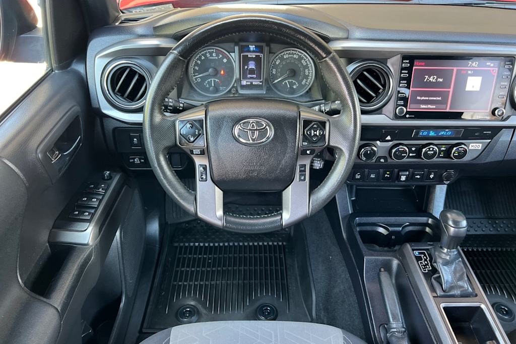 Thumbnail: 2022 Toyota Tacoma - 11