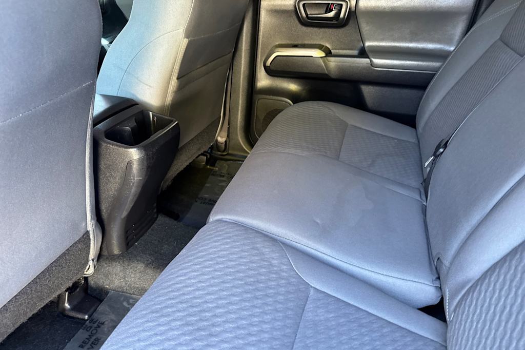 Thumbnail: 2021 Toyota Tacoma - 11