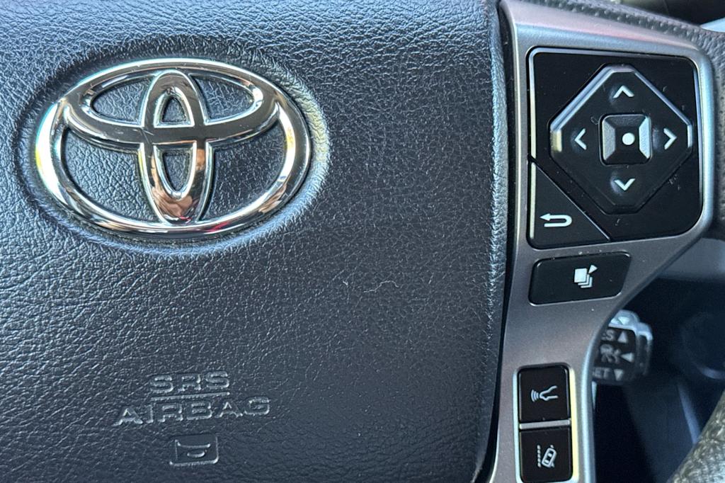 Thumbnail: 2021 Toyota Tacoma - 29