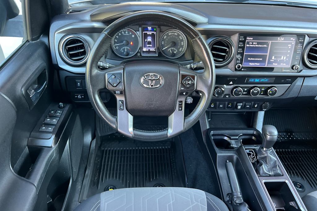 Thumbnail: 2021 Toyota Tacoma - 12