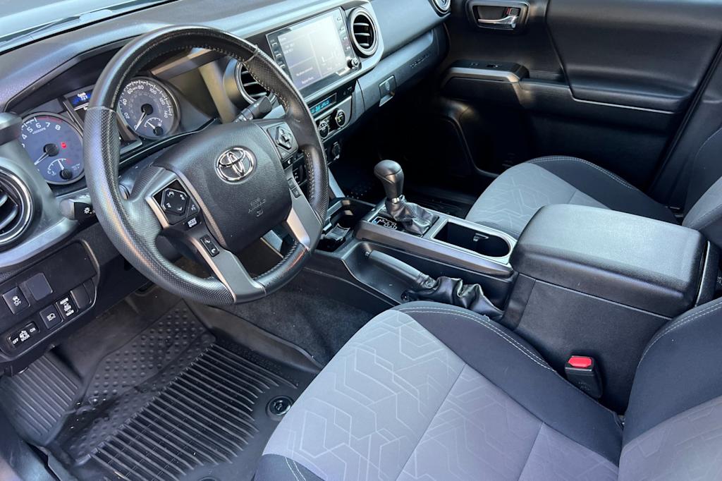 Thumbnail: 2021 Toyota Tacoma - 9