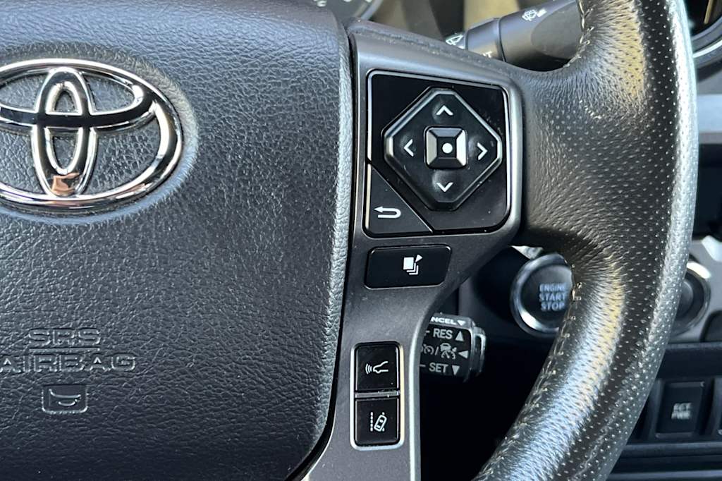 Thumbnail: 2021 Toyota Tacoma - 29