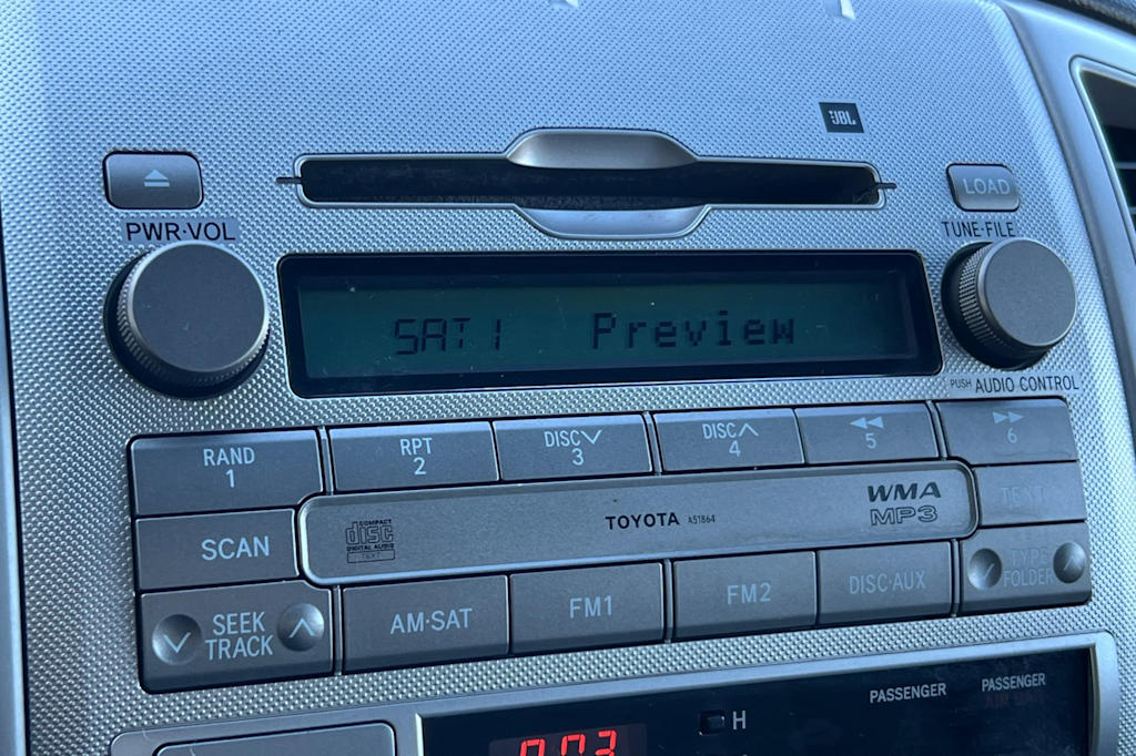 Thumbnail: 2011 Toyota Tacoma - 13