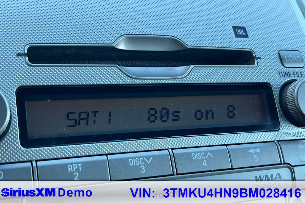 Thumbnail: 2011 Toyota Tacoma - 29