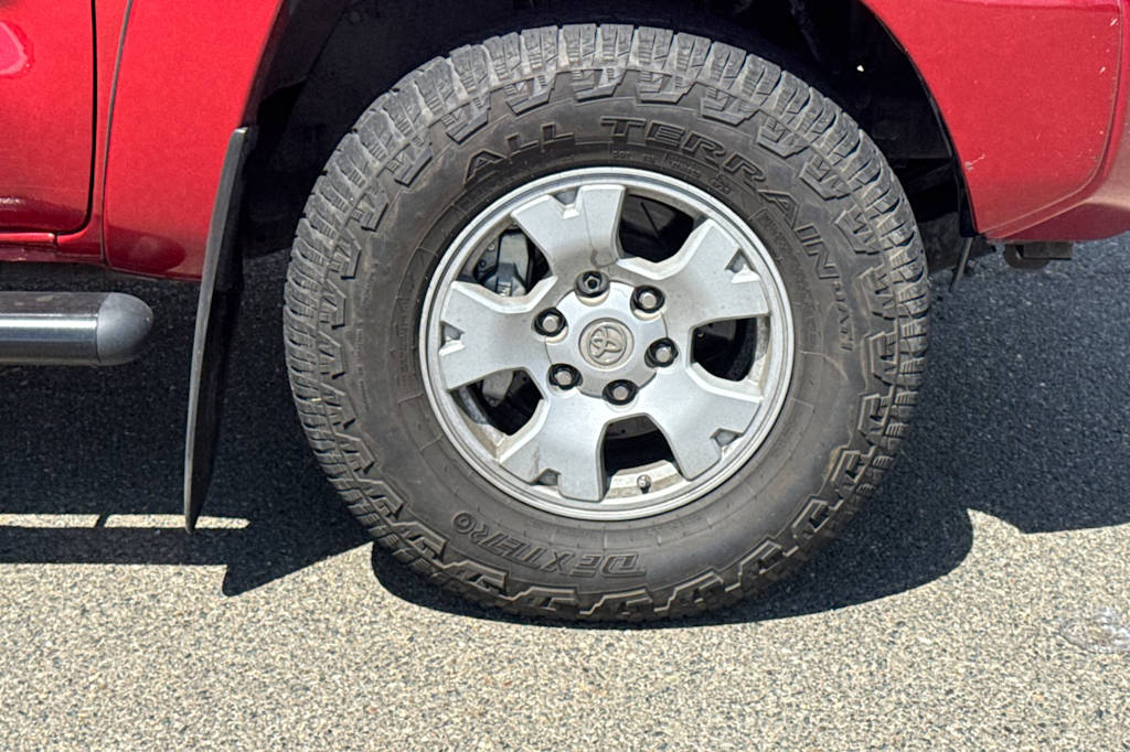 Thumbnail: 2014 Toyota Tacoma - 20