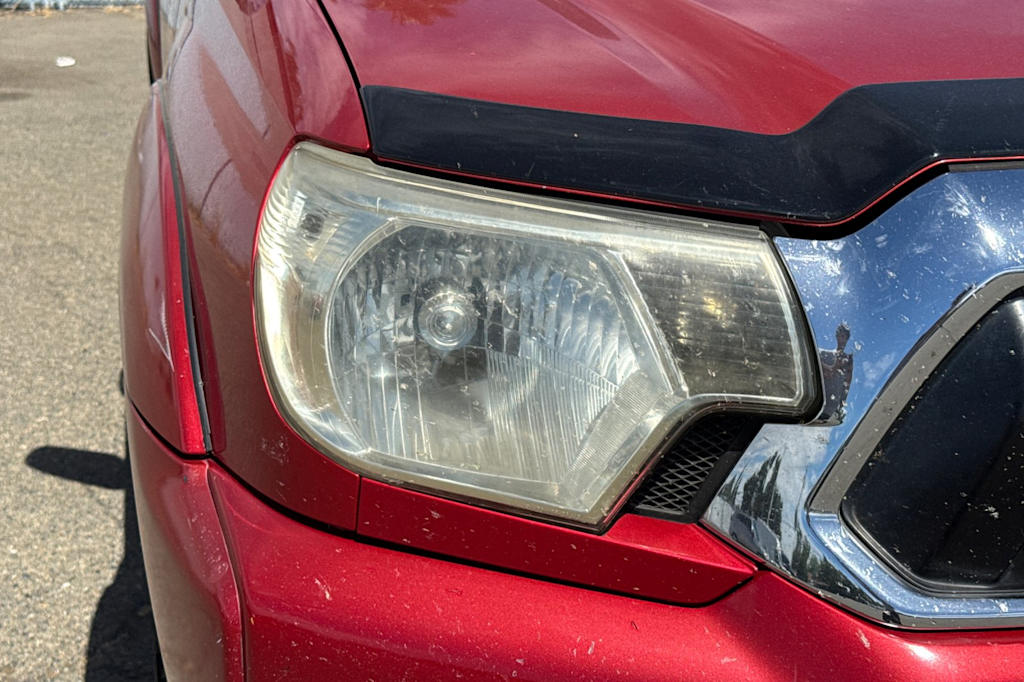 Thumbnail: 2014 Toyota Tacoma - 18