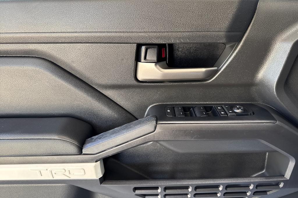 Thumbnail: 2024 Toyota Tacoma - 21