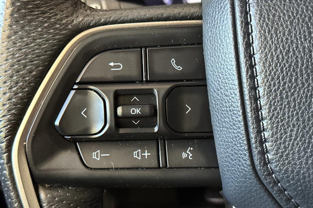 Thumbnail: 2024 Toyota Tacoma - 28