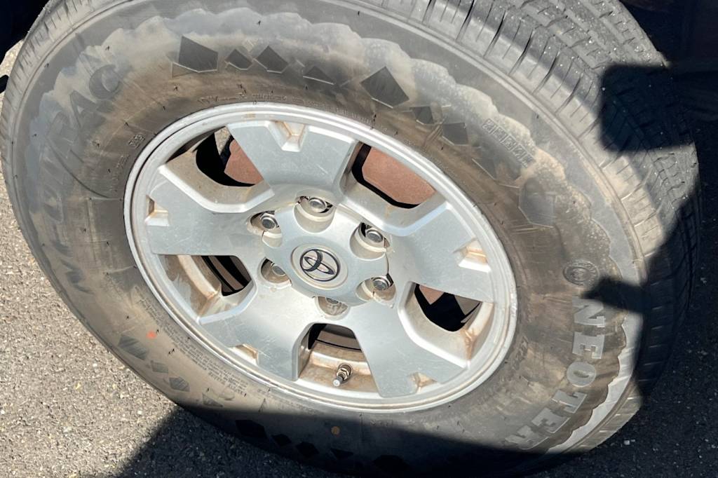 Thumbnail: 2014 Toyota Tacoma - 14