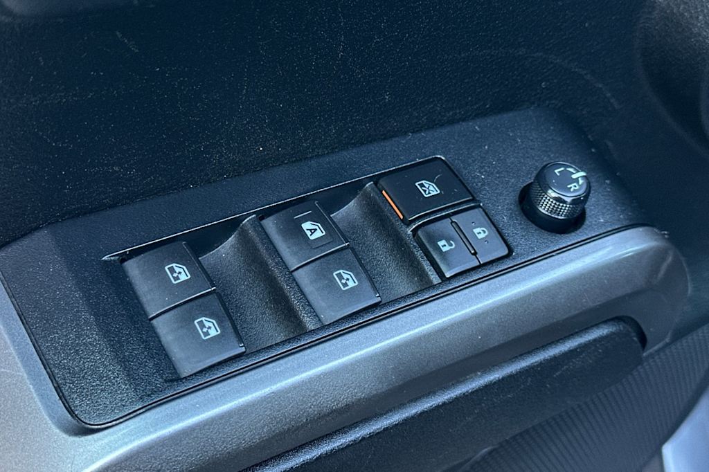 Thumbnail: 2021 Toyota Tacoma - 22