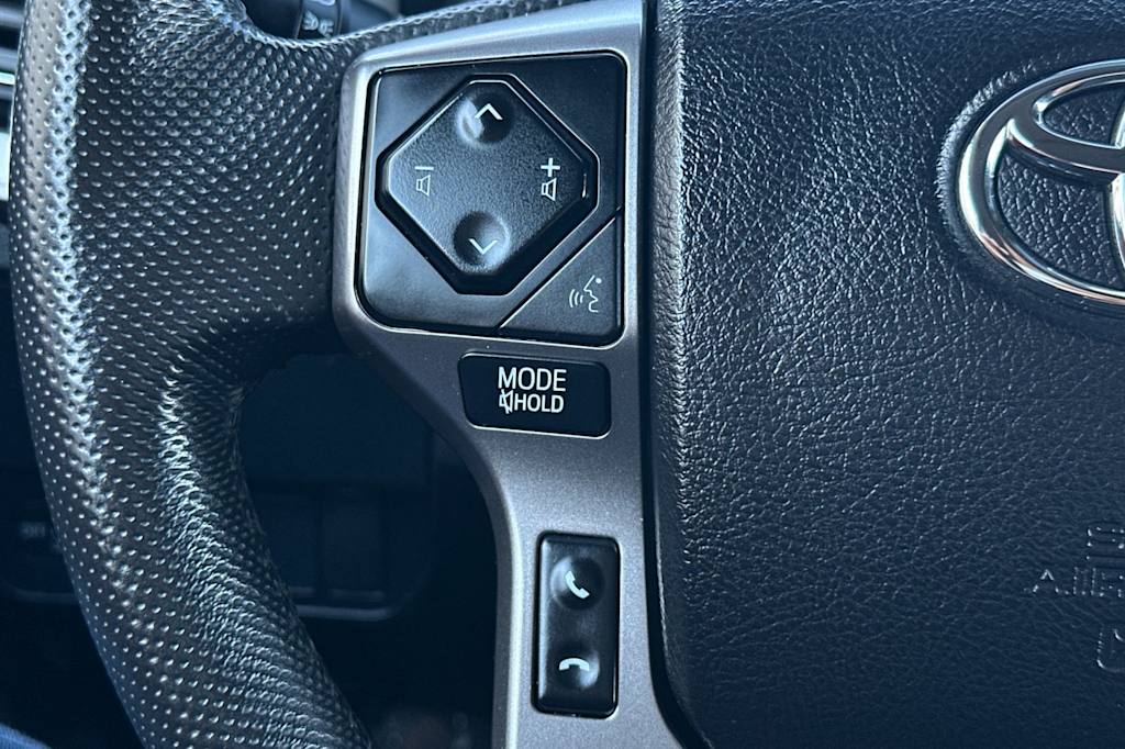 Thumbnail: 2021 Toyota Tacoma - 28