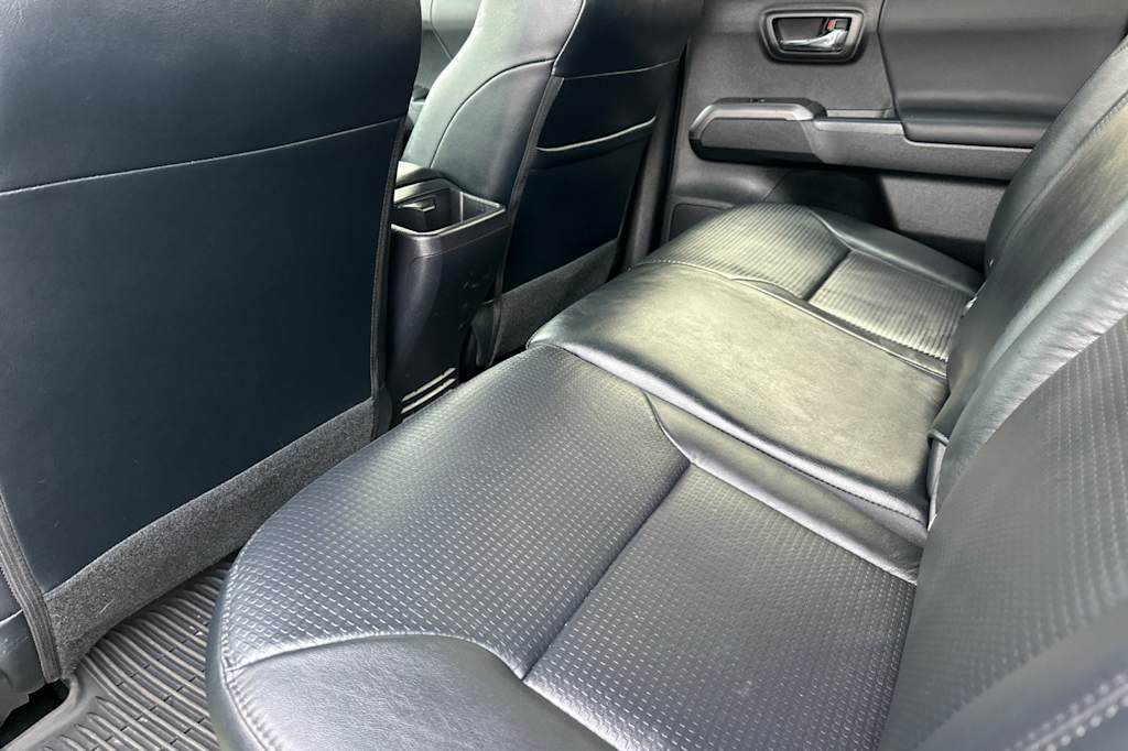 Thumbnail: 2023 Toyota Tacoma - 11