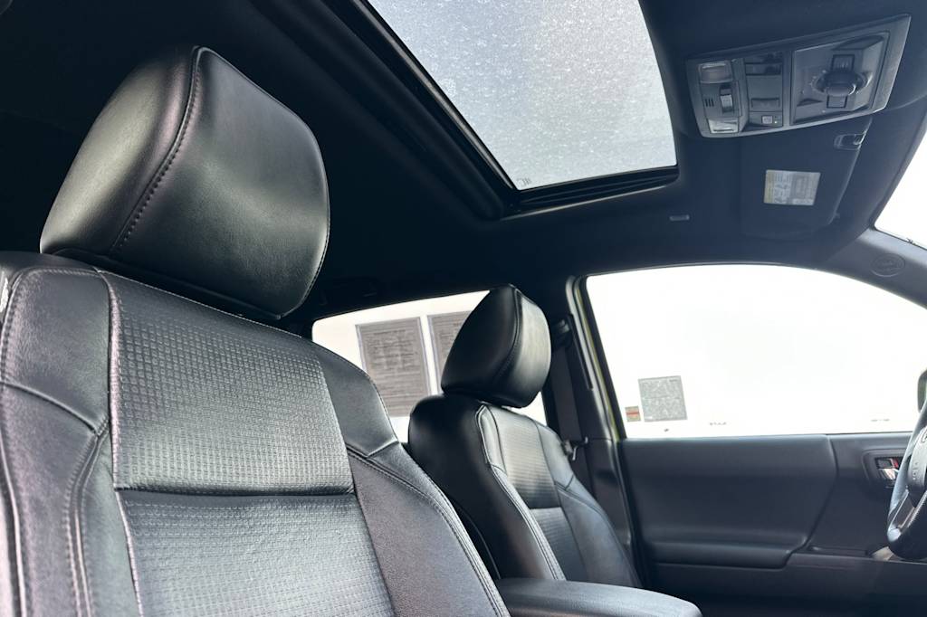 Thumbnail: 2023 Toyota Tacoma - 24