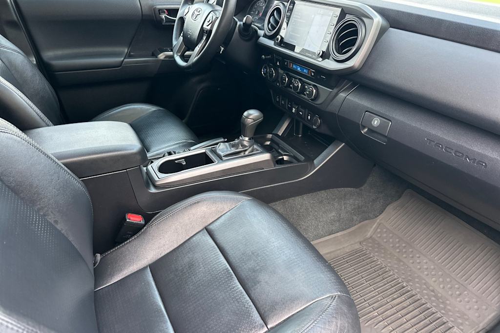 Thumbnail: 2023 Toyota Tacoma - 9