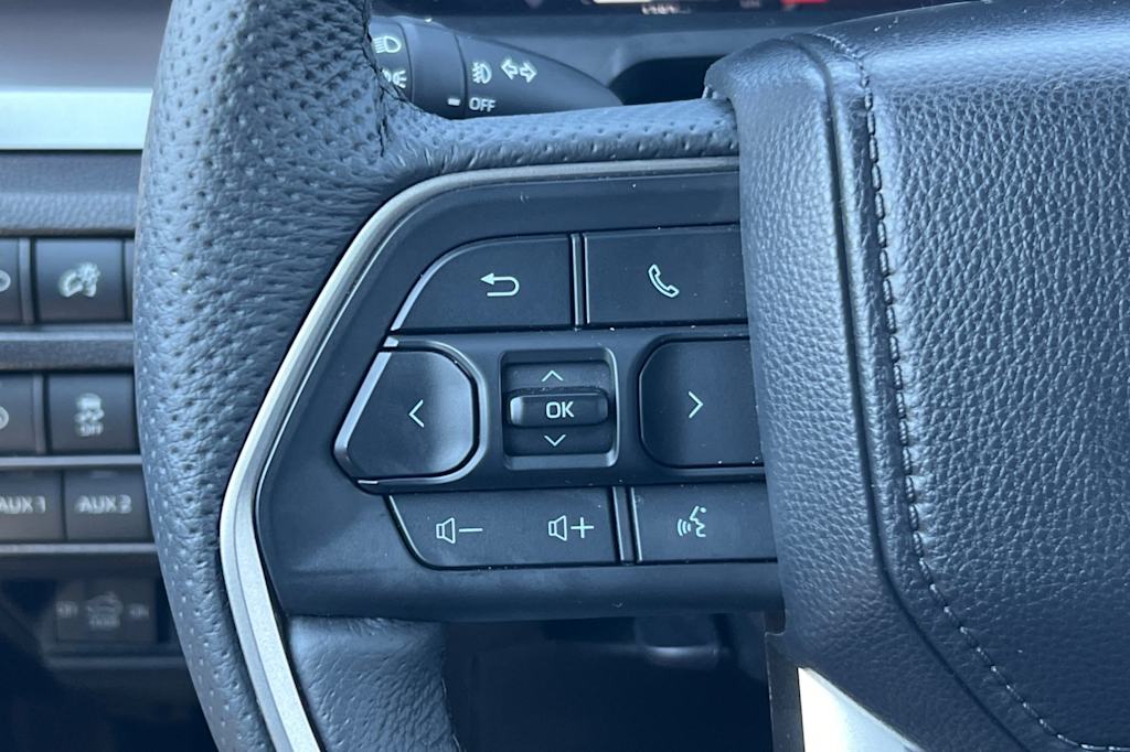 Thumbnail: 2025 Toyota Tacoma - 25