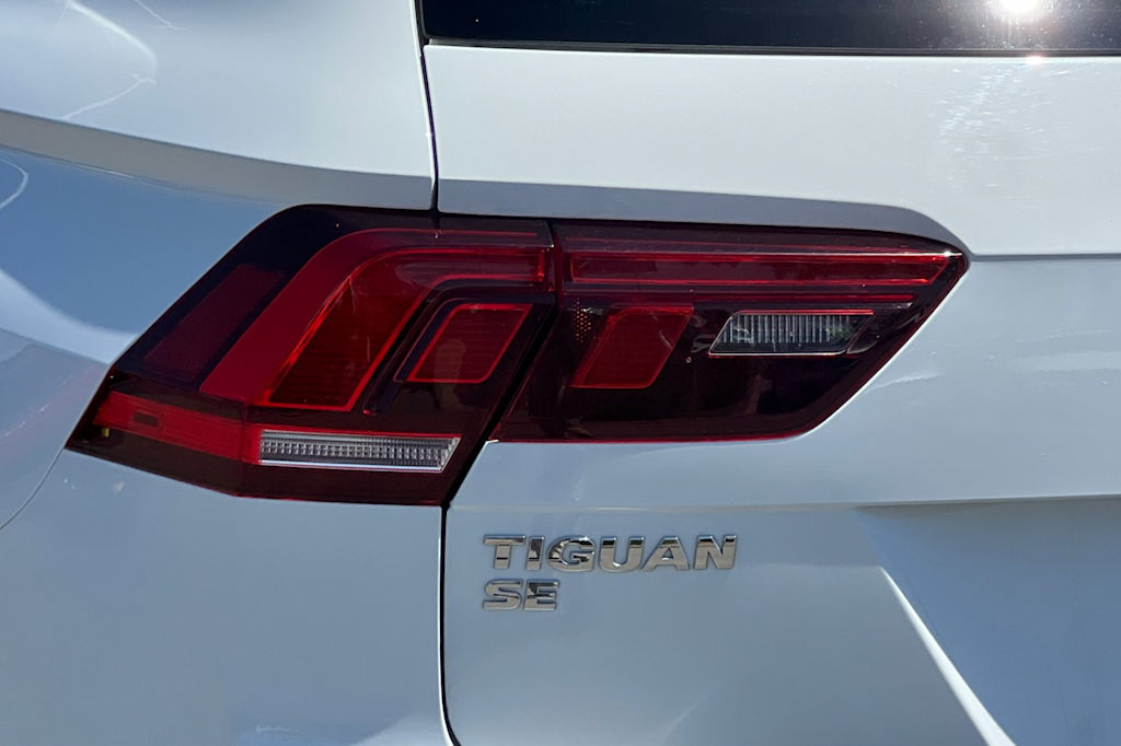Thumbnail: 2020 Volkswagen Tiguan - 34