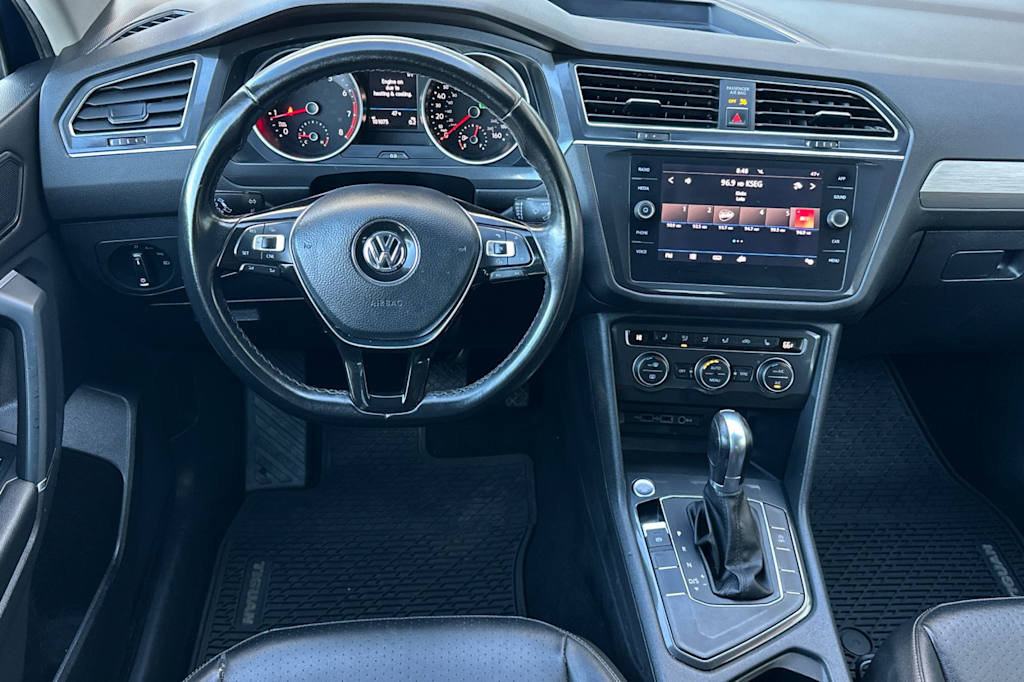 Thumbnail: 2018 Volkswagen Tiguan - 12