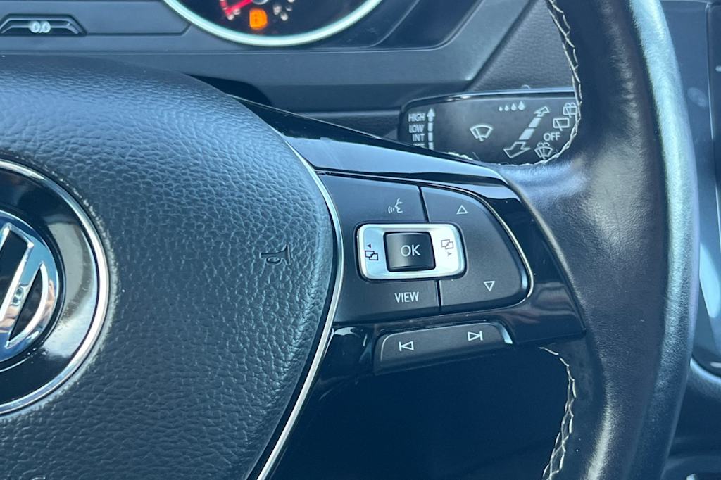 Thumbnail: 2021 Volkswagen Tiguan - 31