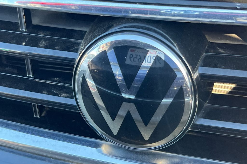 Thumbnail: 2022 Volkswagen Tiguan - 14
