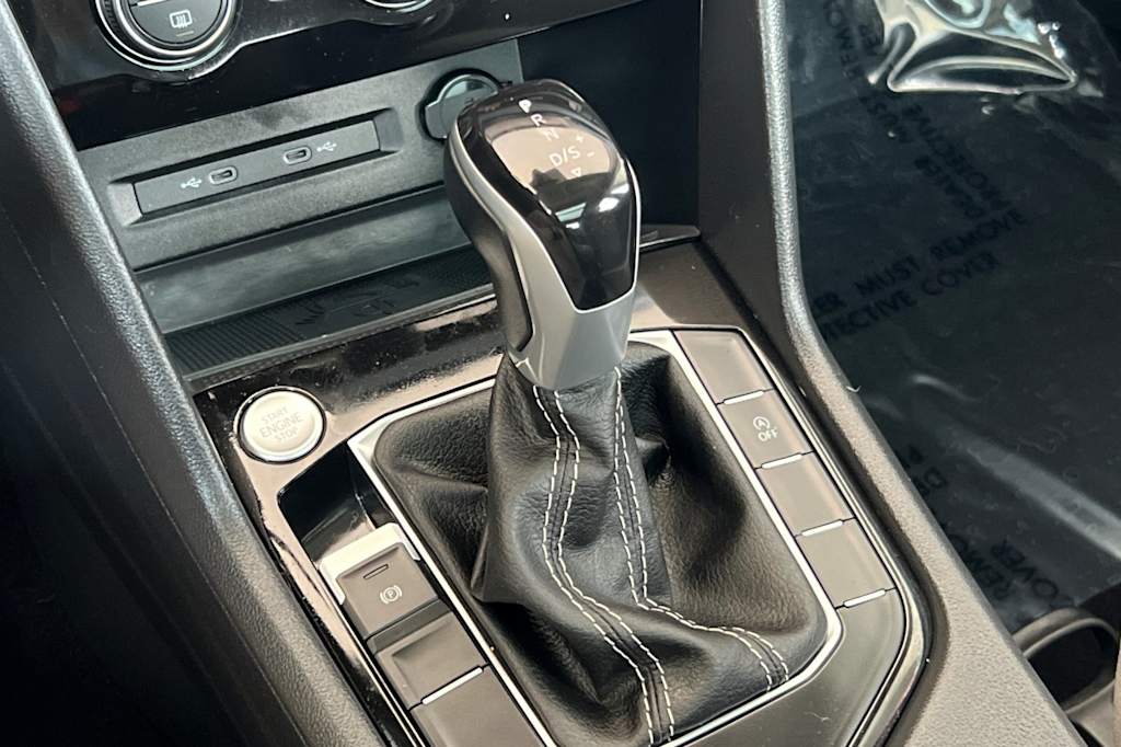 Thumbnail: 2024 Volkswagen Taos - 14