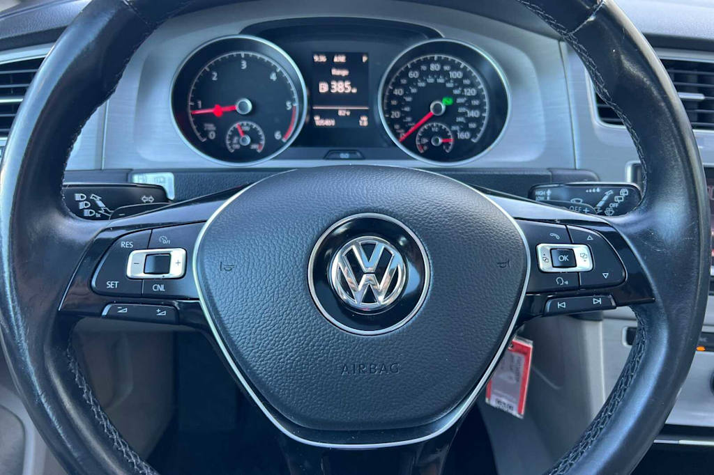Thumbnail: 2015 Volkswagen Golf - 26