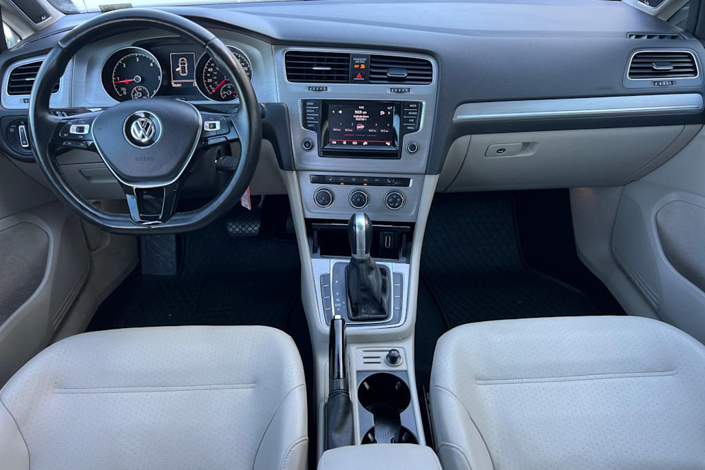 Thumbnail: 2015 Volkswagen Golf - 2
