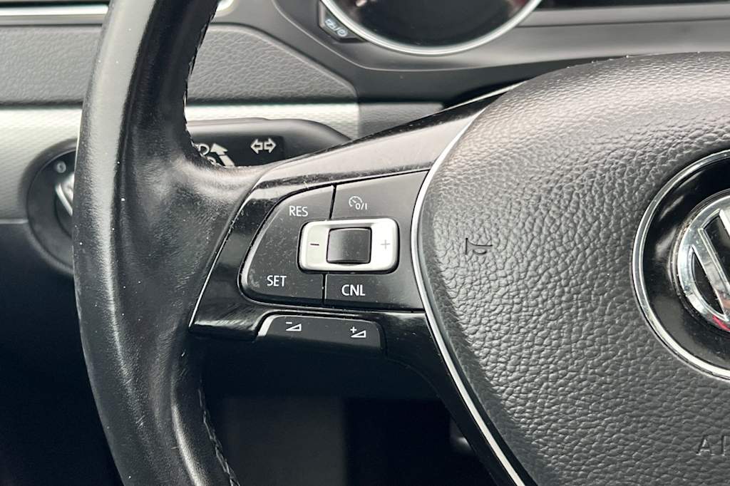 Thumbnail: 2016 Volkswagen Jetta - 26