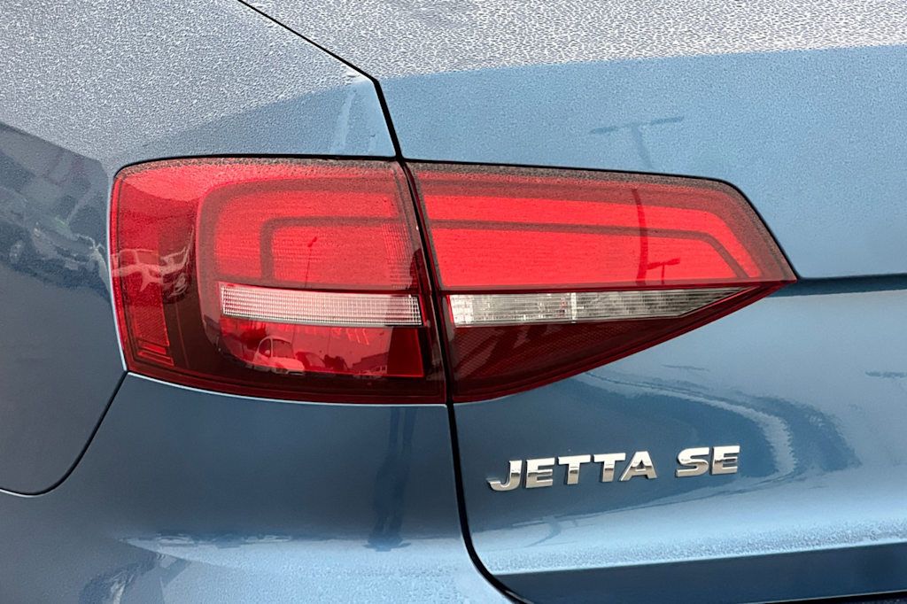 Thumbnail: 2016 Volkswagen Jetta - 30