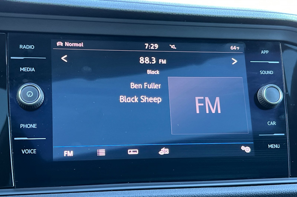 Thumbnail: 2019 Volkswagen Jetta - 13