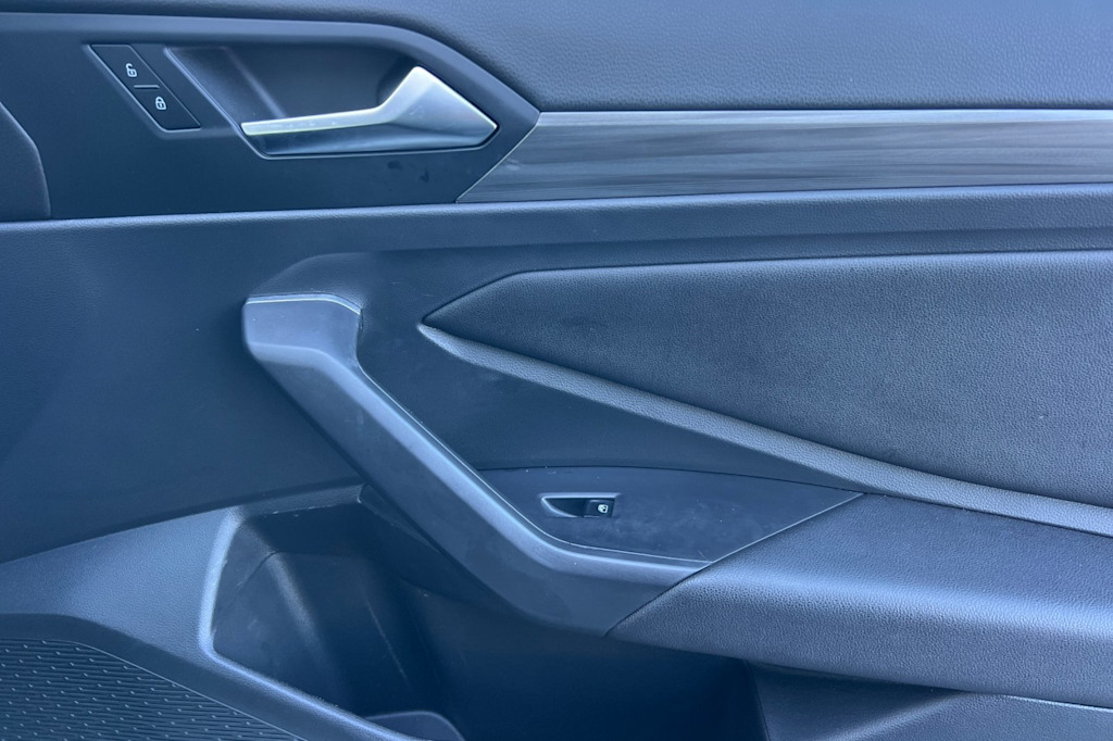Thumbnail: 2019 Volkswagen Jetta - 23