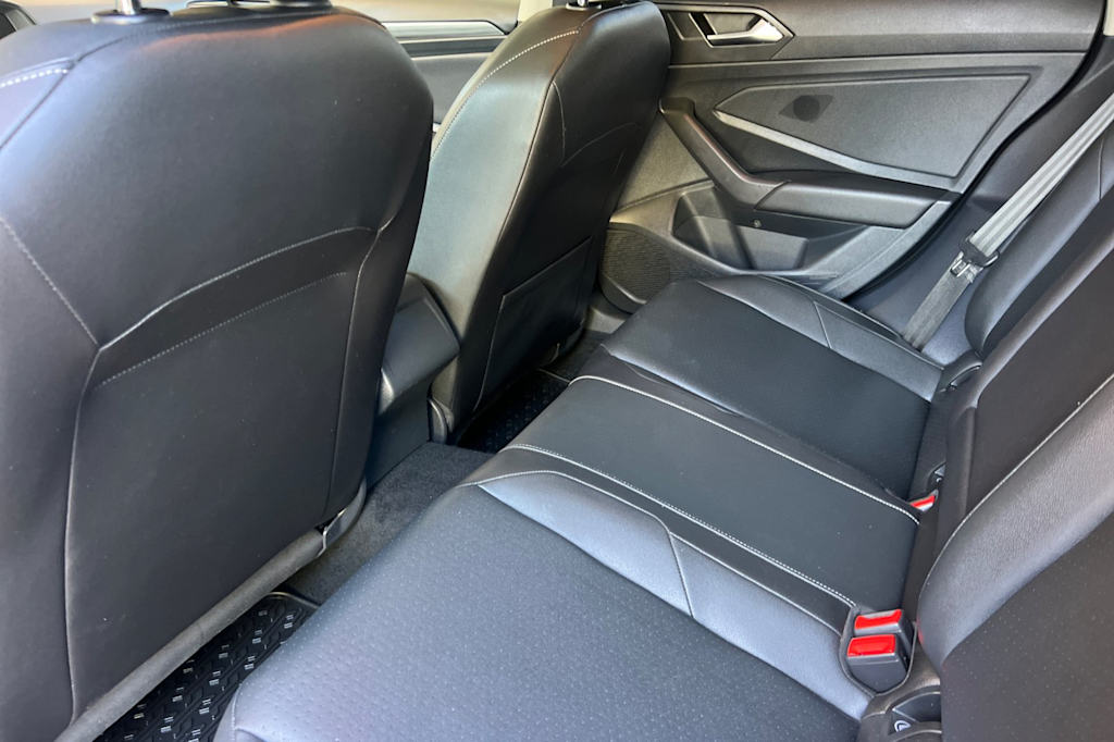 Thumbnail: 2019 Volkswagen Jetta - 9