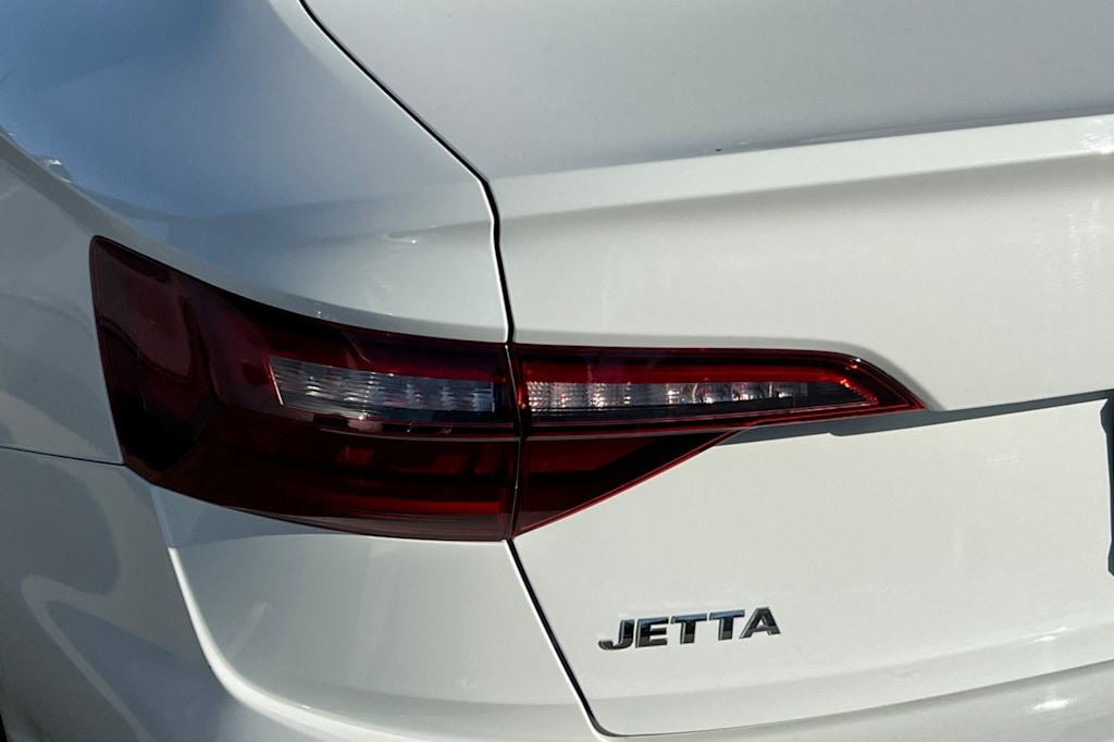 Thumbnail: 2020 Volkswagen Jetta - 21