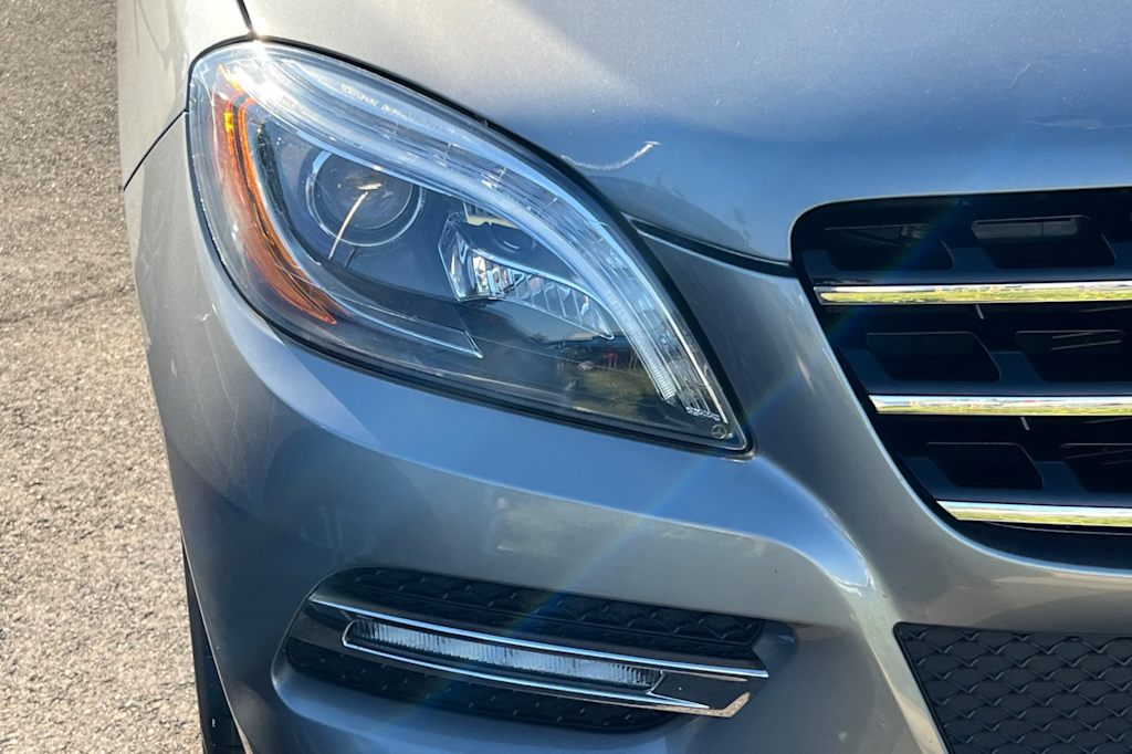 Thumbnail: 2015 Mercedes-Benz M-Class - 14