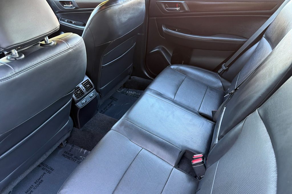 Thumbnail: 2015 Subaru Legacy - 10
