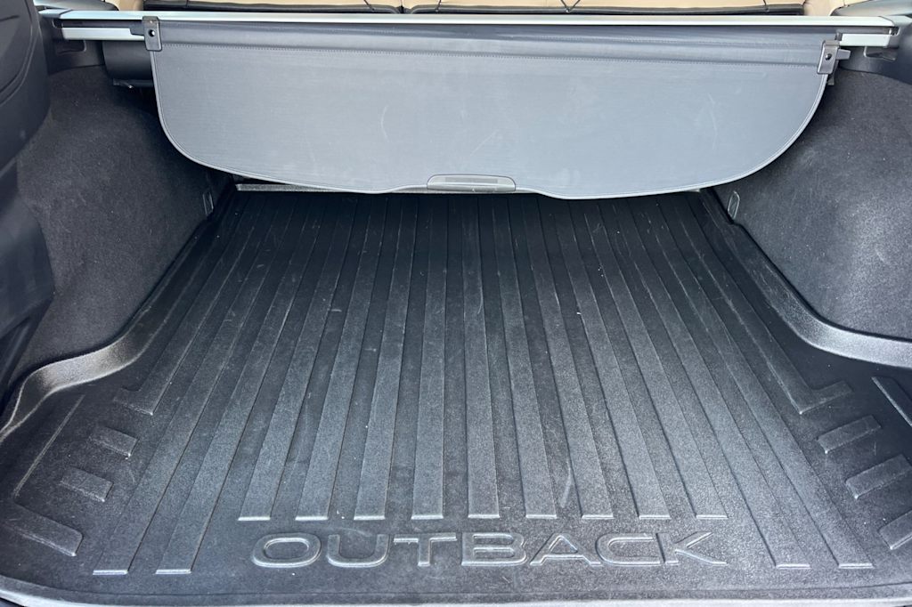 Thumbnail: 2018 Subaru Outback - 16