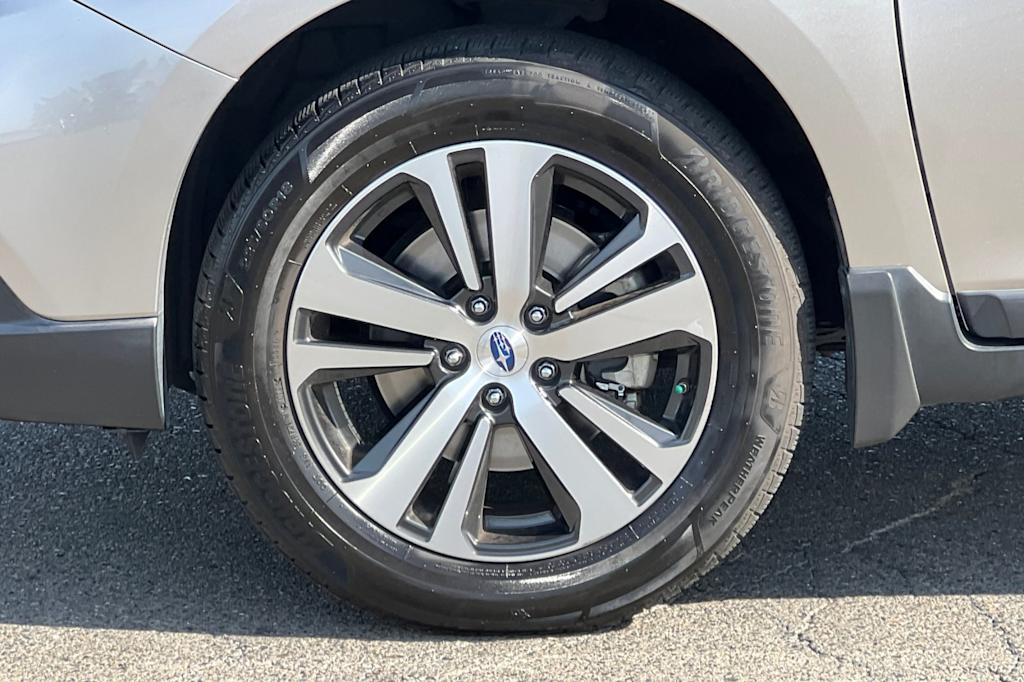 Thumbnail: 2018 Subaru Outback - 8