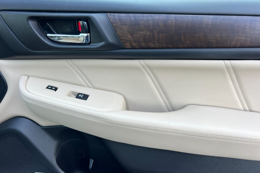 Thumbnail: 2018 Subaru Outback - 25