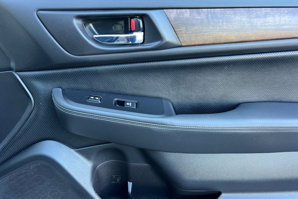 Thumbnail: 2016 Subaru Outback - 25