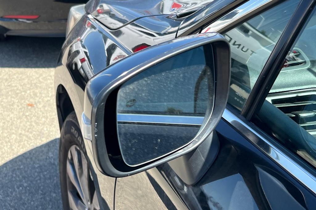 Thumbnail: 2018 Subaru Outback - 8